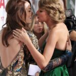 Taylor Swift and Emma Stone - dreamy head givers team