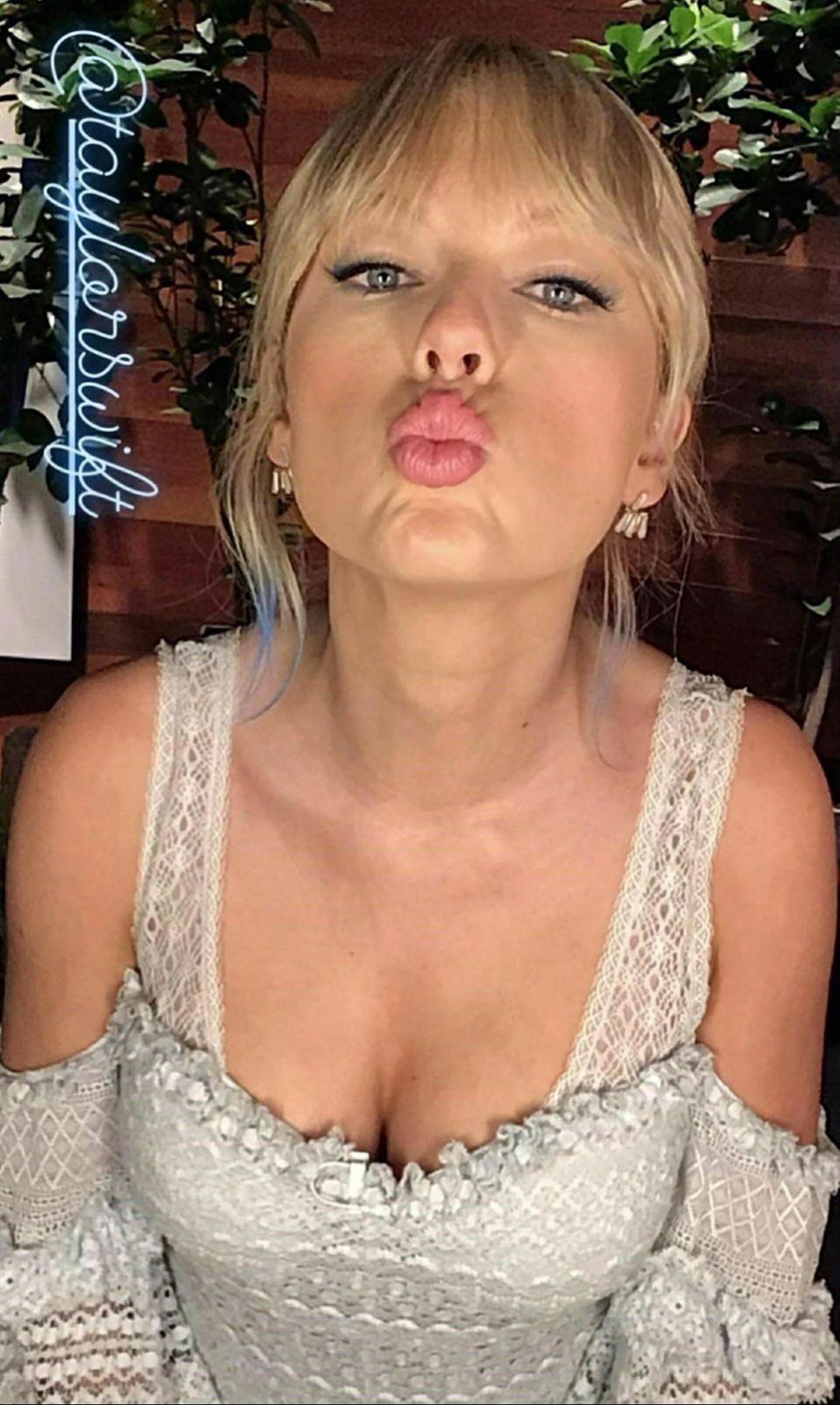 Taylor swift begging for a load or two