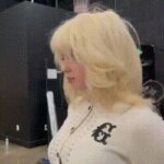 Blonde Billie Eilish is great