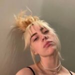 Someone here wanna feed me cum for Billie Eilish and tell me when i cum for her. M22