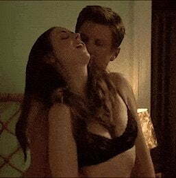 Would love to pleasure Alison Brie like that