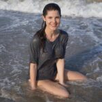 Amanda Cerny wants our loads