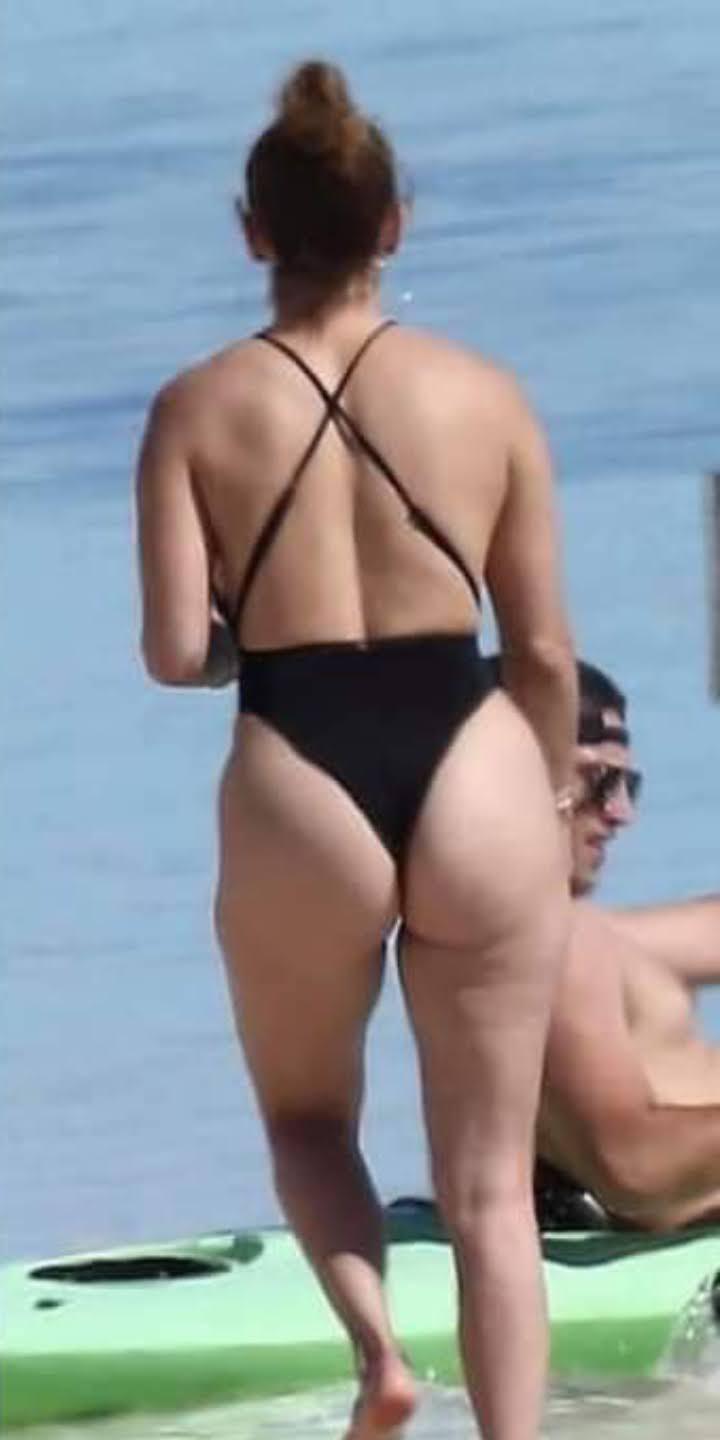 Jennifer Lopez needs a load