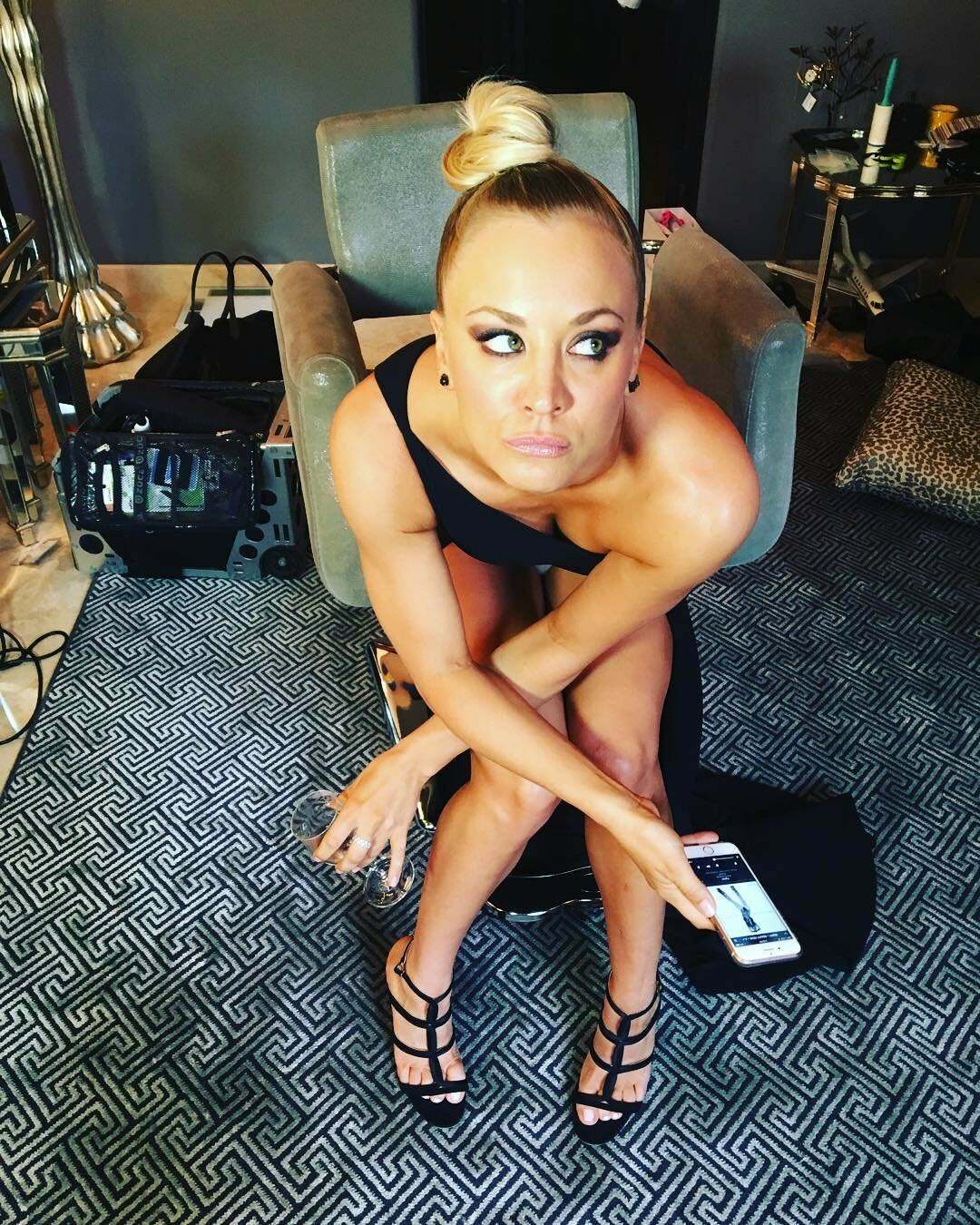 Kaley Cuoco is impatiently waiting for you to grab her by her hair and shove your cock between those lips