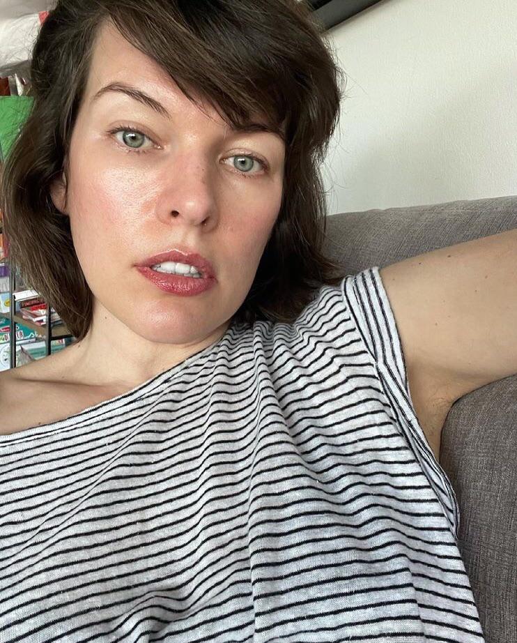 I want to ruin Milla Jovovich face with my cum