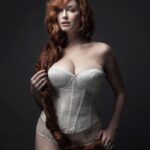 I need to suck on Christina Hendricks’ udders