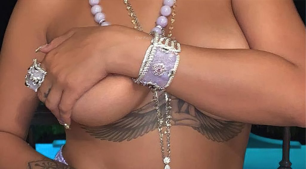 Rihanna Topless (2 Photos)