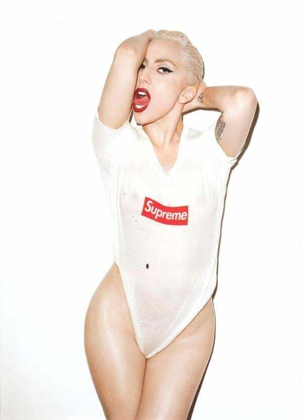 Lady Gaga is so hot and seems so nasty.