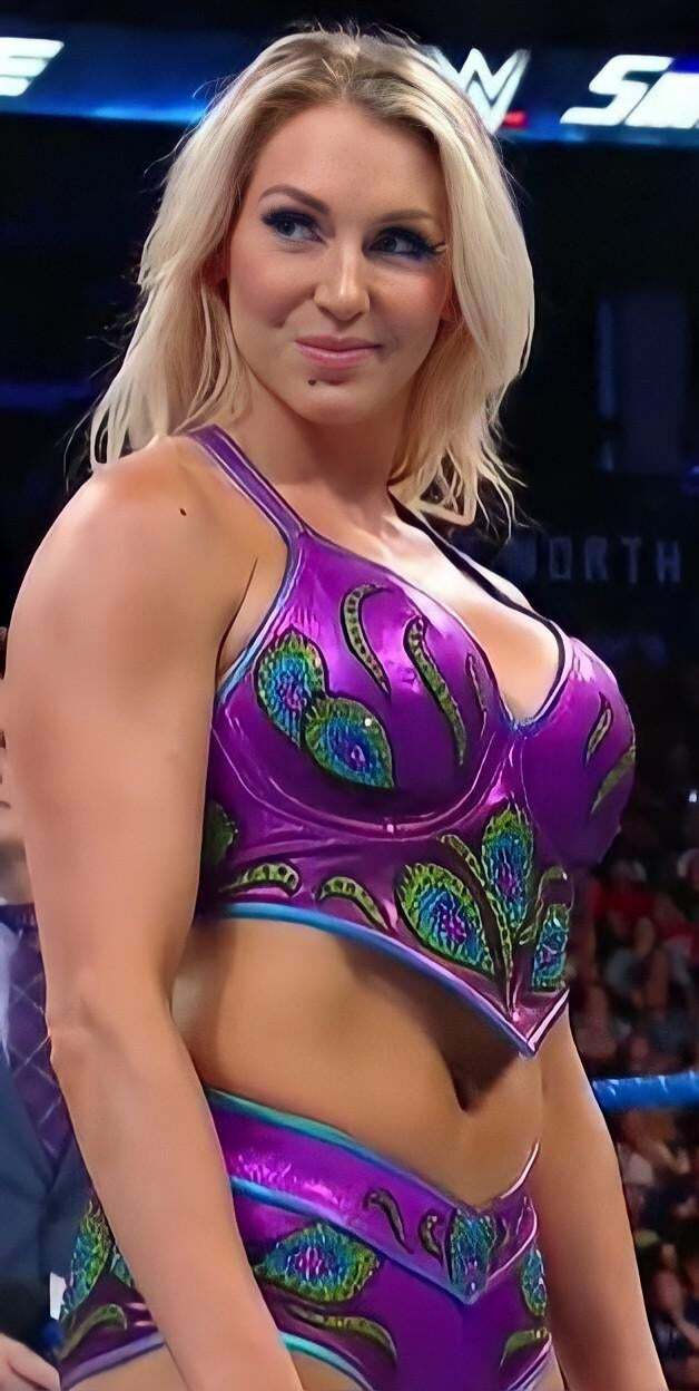 Charlotte Flair