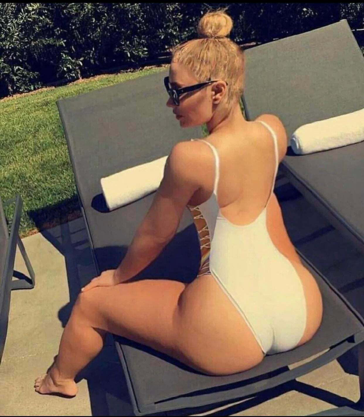 I want Iggy Azalea to sit on my face all day