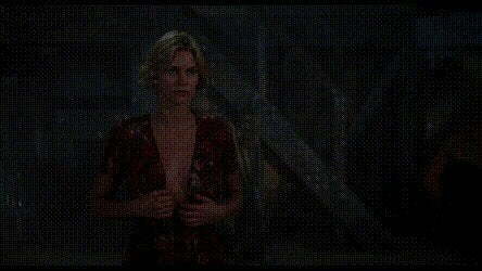 Natasha Henstridge in Species II