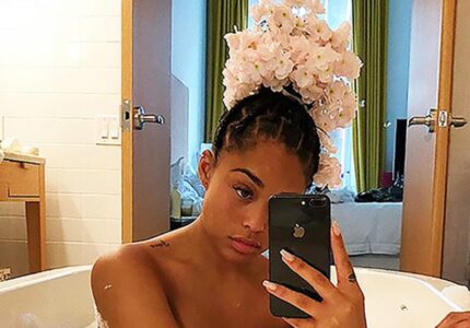 Nude jordyn woods Jordyn Woods’