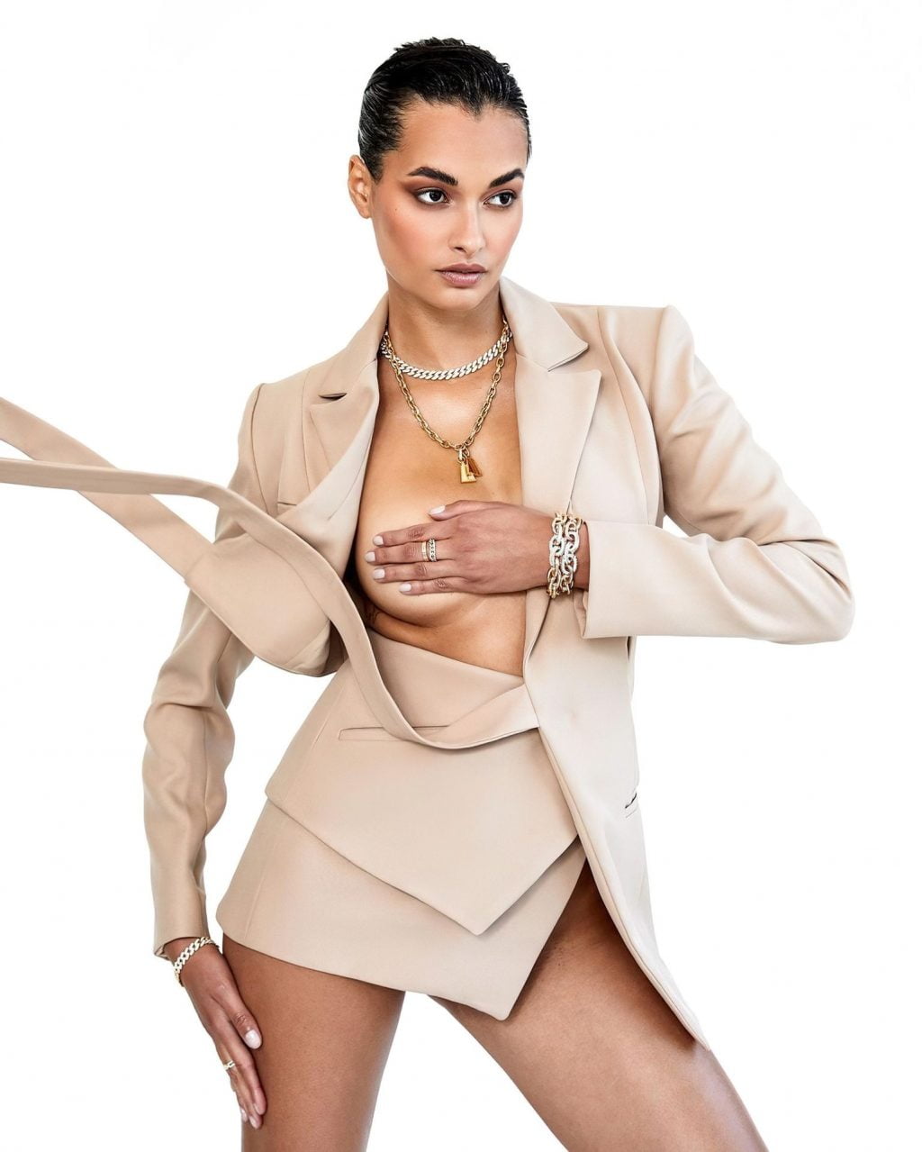 Gizele Oliveira Topless (5 Photos)