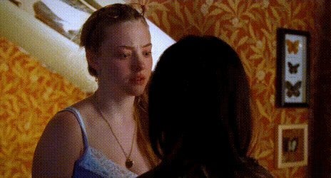 Amanda Seyfried French Kissing Megan Fox Jennifer´s Body 2009