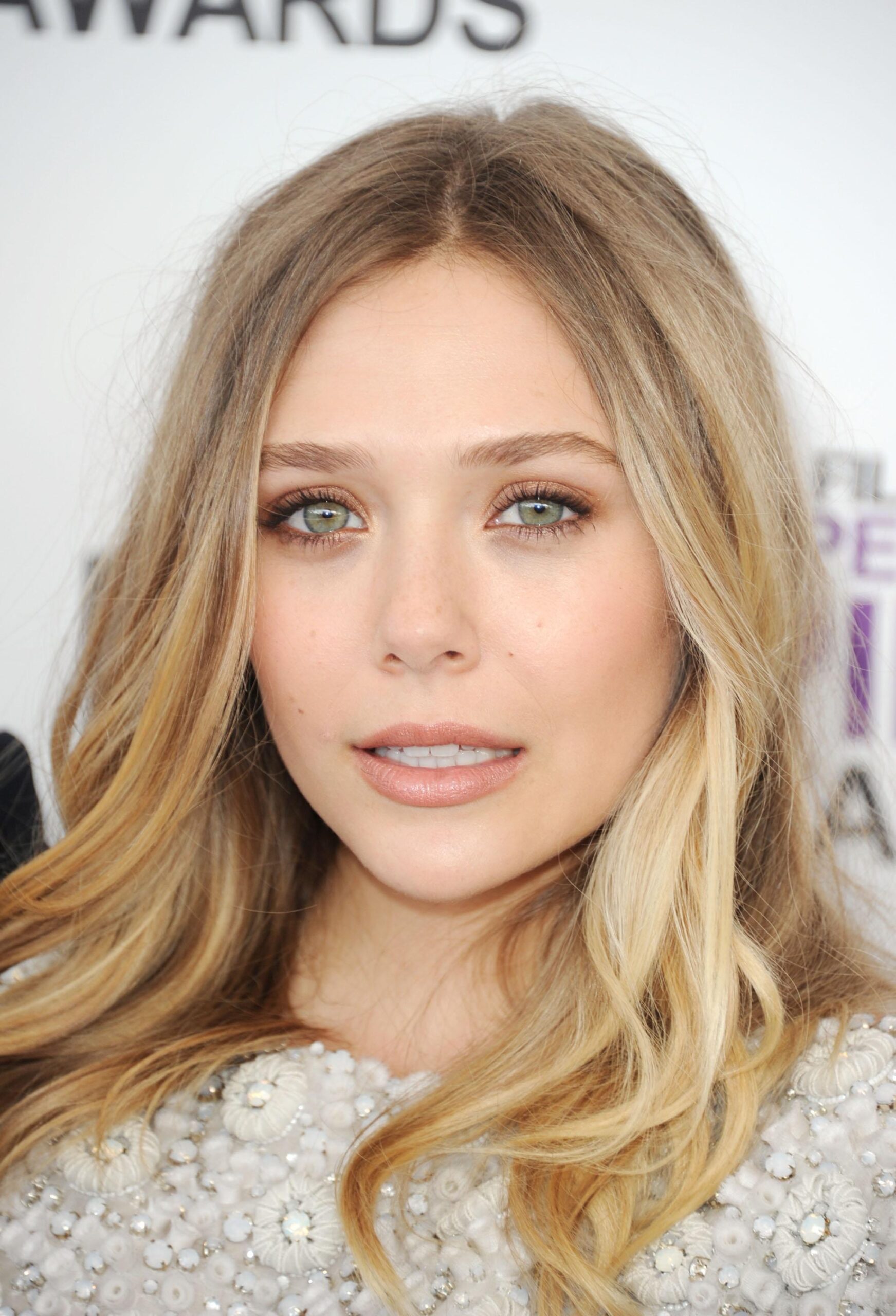 Gorgeous Elizabeth Olsen