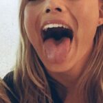 I want someone to cum on Margot Robbie's tongue so that I can kiss her and share the load with her