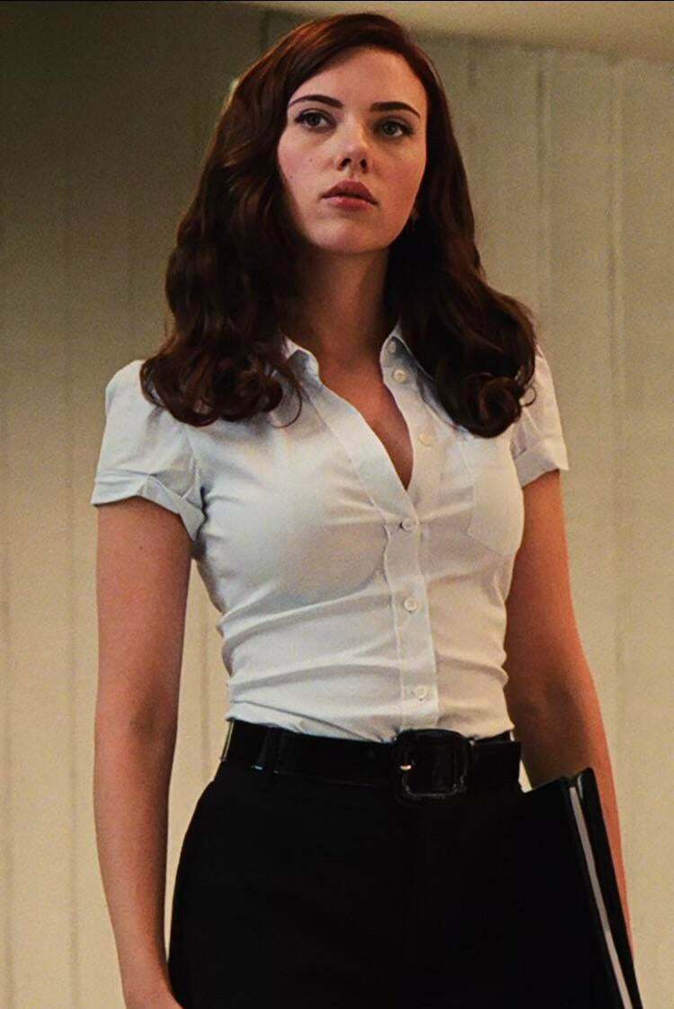 Scarlett Johansson in iron man 2