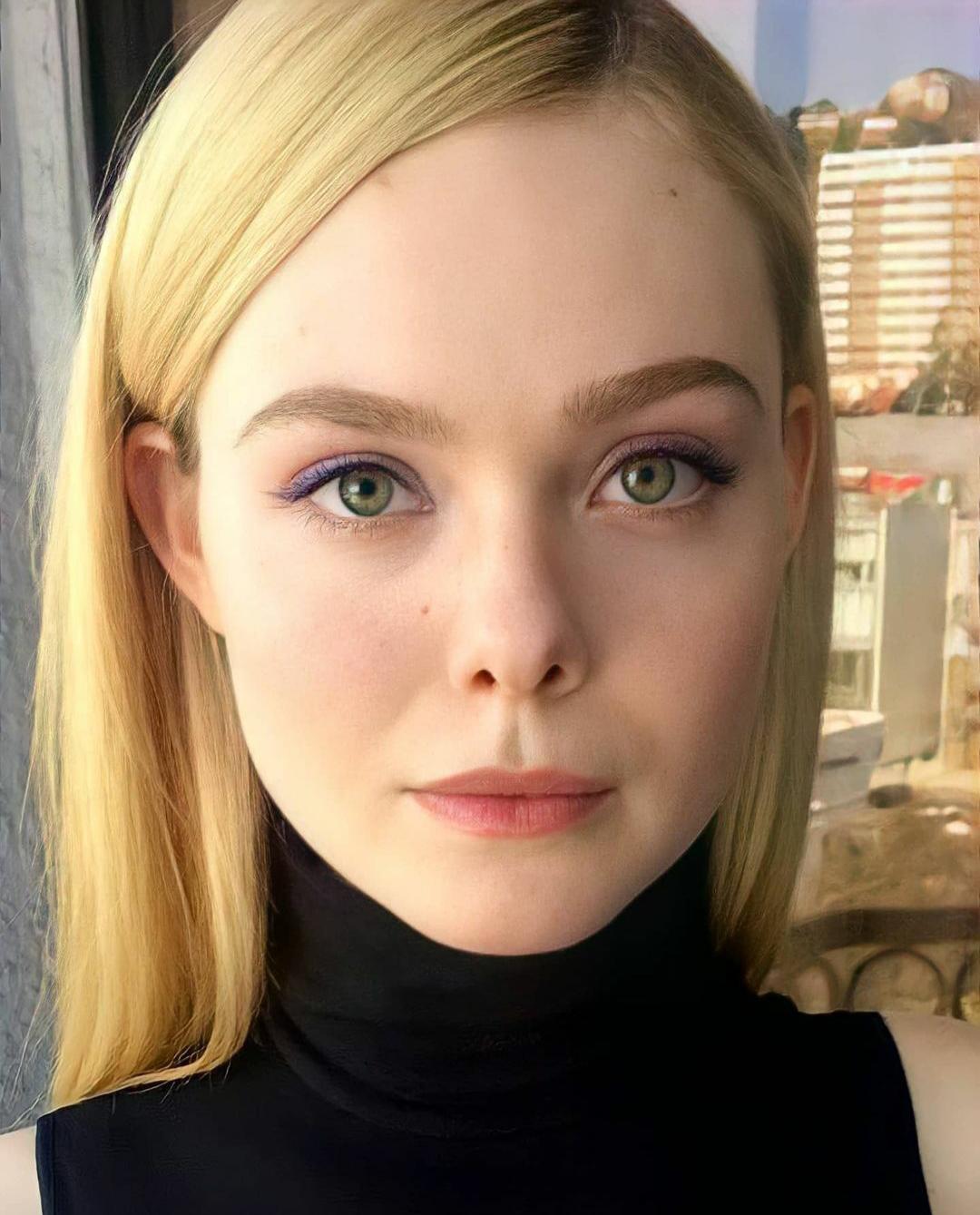 Elle Fanning, this face need to be blacked or aggressive blowbang?