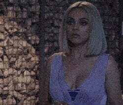 Mila Kunis is such a seductress, this look of her gave me an instant hard on, a perfect material for messy face fuck.