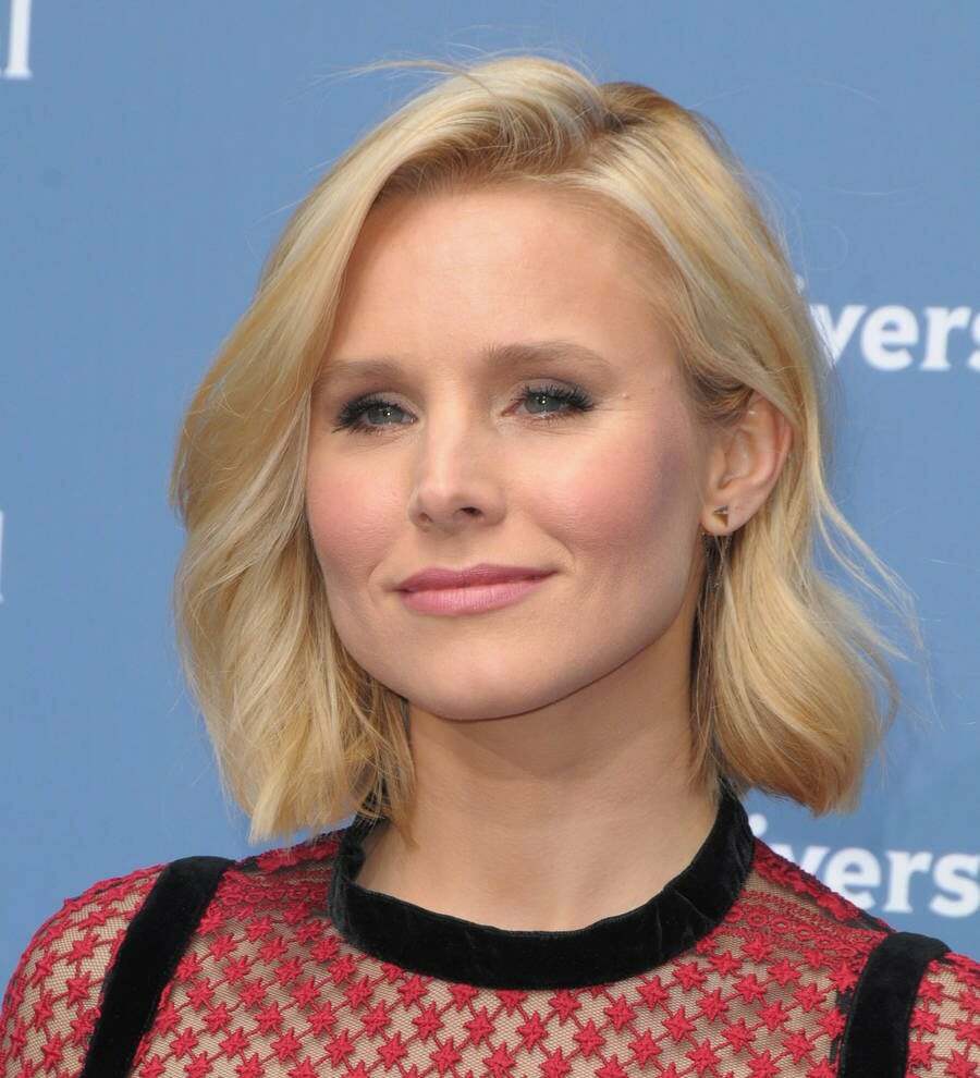 Kristen Bell seems like she knows a few tricks