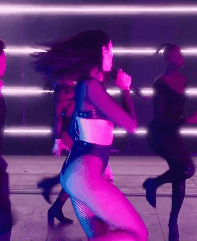 Dua Lipa's ass makes my dick so ridiculously hard. 🤩💦🤩💦