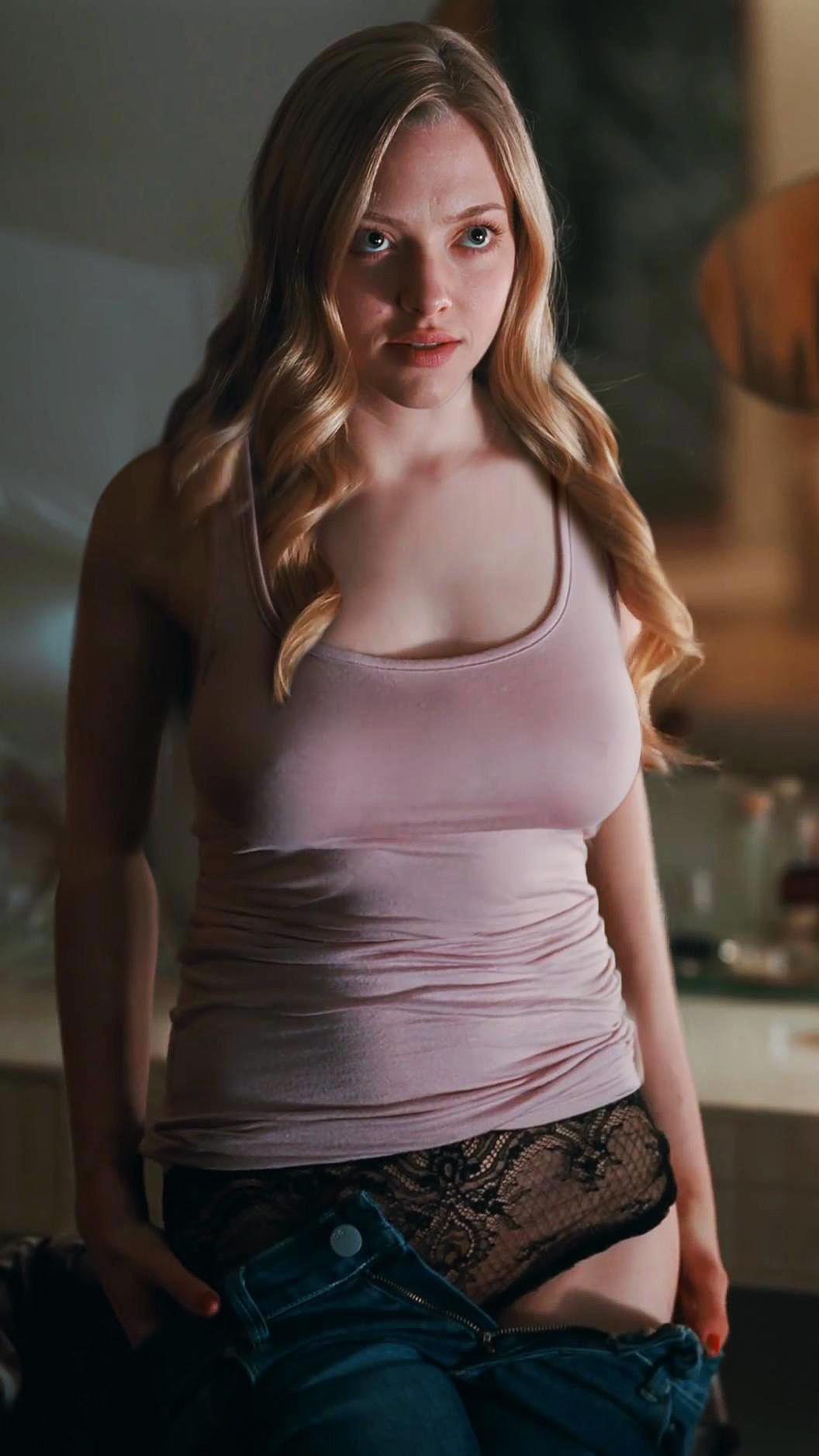 God I want Amanda Seyfried to put my dick in