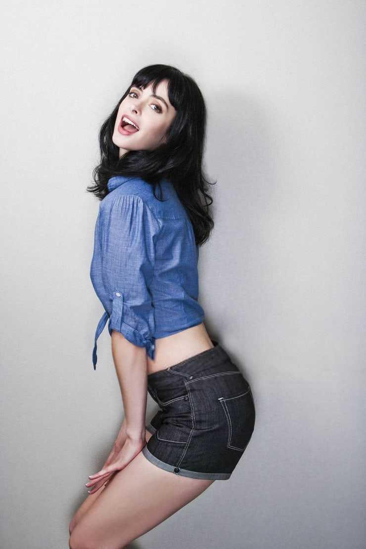 Krysten Ritter was made for taking thick cock deep in