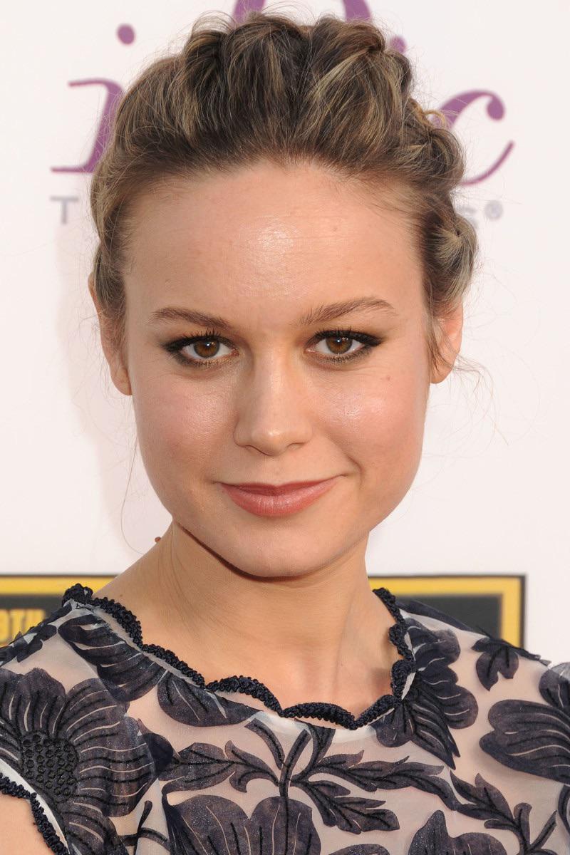 I want to stare so deep and so passionately into Brie Larson’s lovely light-brown eyes while I pump my load so deep inside of her ovulating pussy that she’s pretty much guaranteed to get pregnant. I want this woman to carry my children so badly right now. I love her.