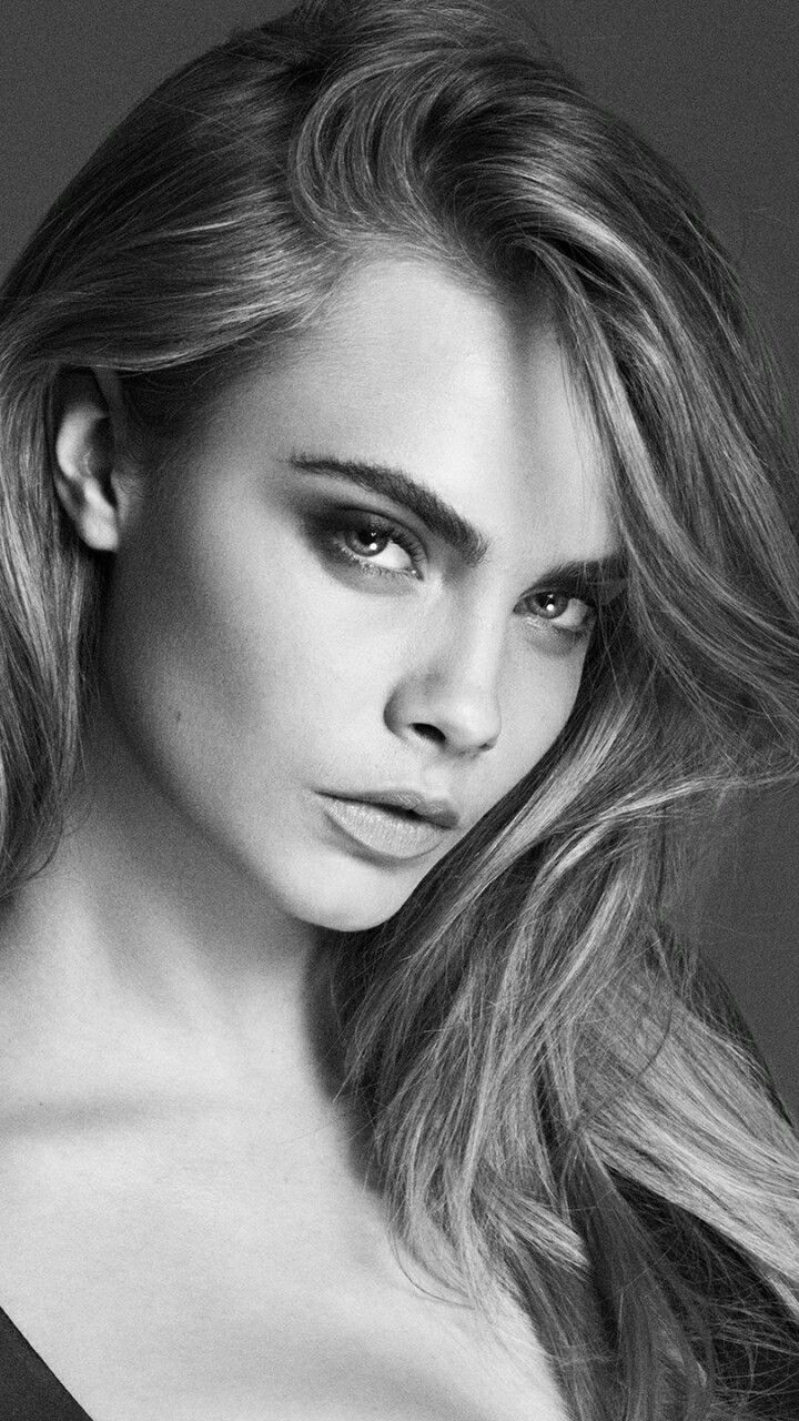 Cara Delevingne would u dom her or sub