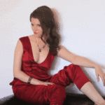 Anna Kendrick in red