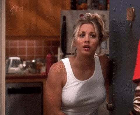 Kaley Cuoco - pokie plots in TBBT