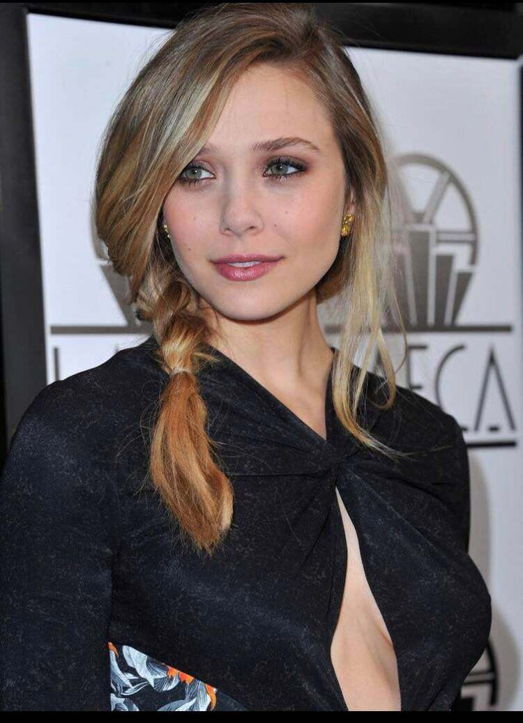 Elizabeth Olsen always makes me hard