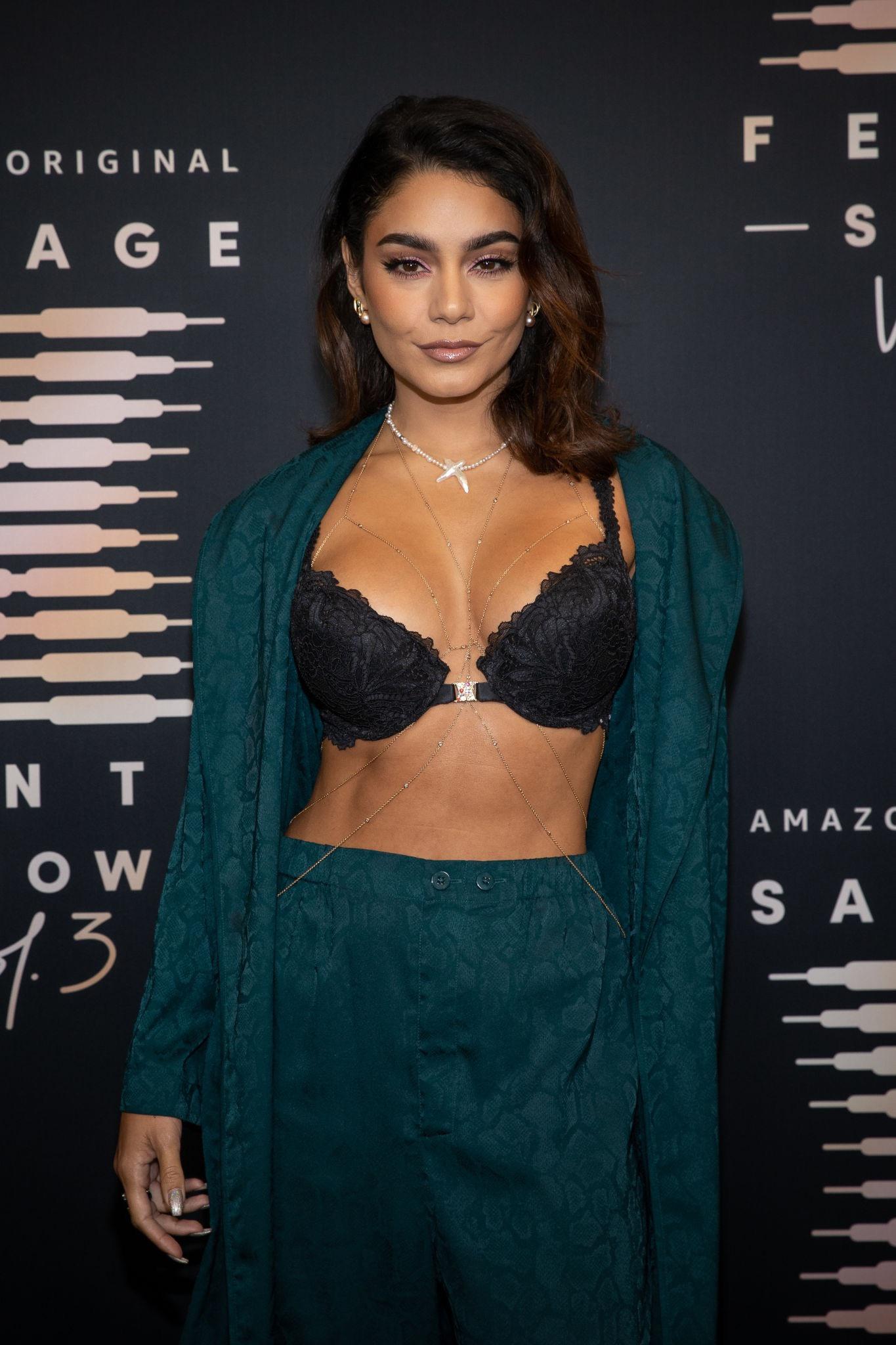 vanessa hudgens tight body drives me crazy