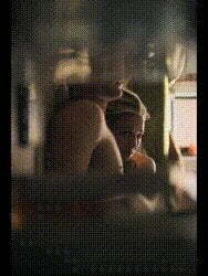 Kaley Cuoco in The flight attendant