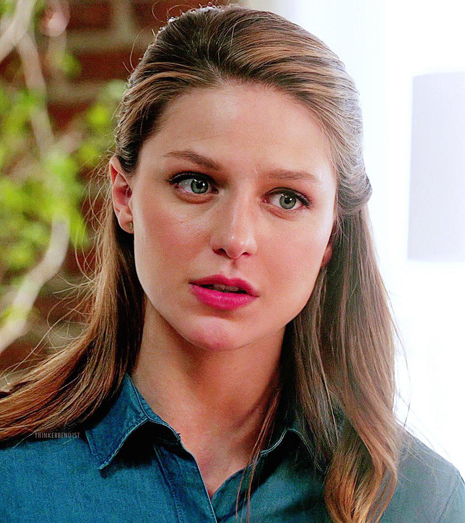 I love Melissa Benoist perfect pink lips and the way