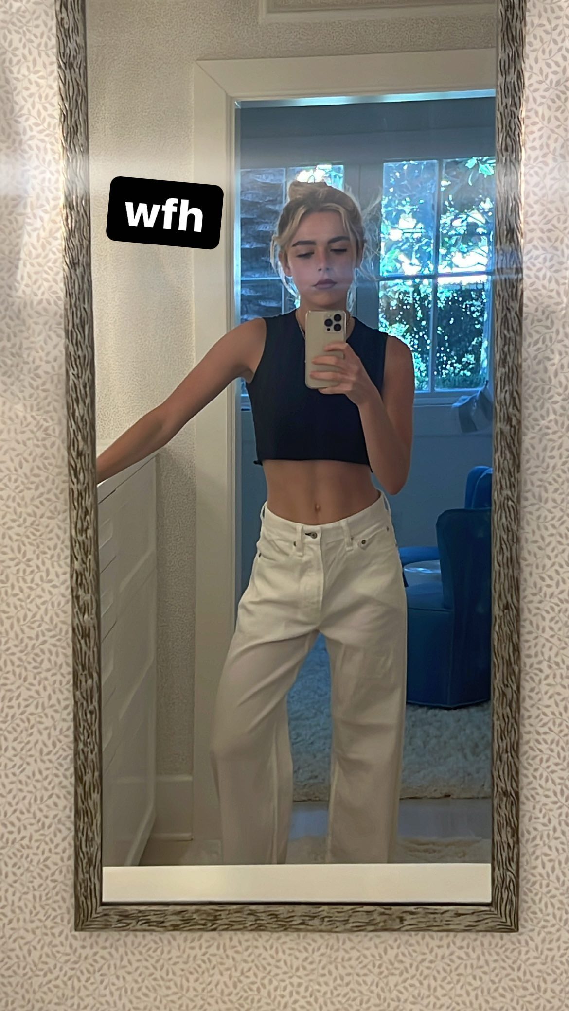 Kiernan Shipka and her fit tight belly