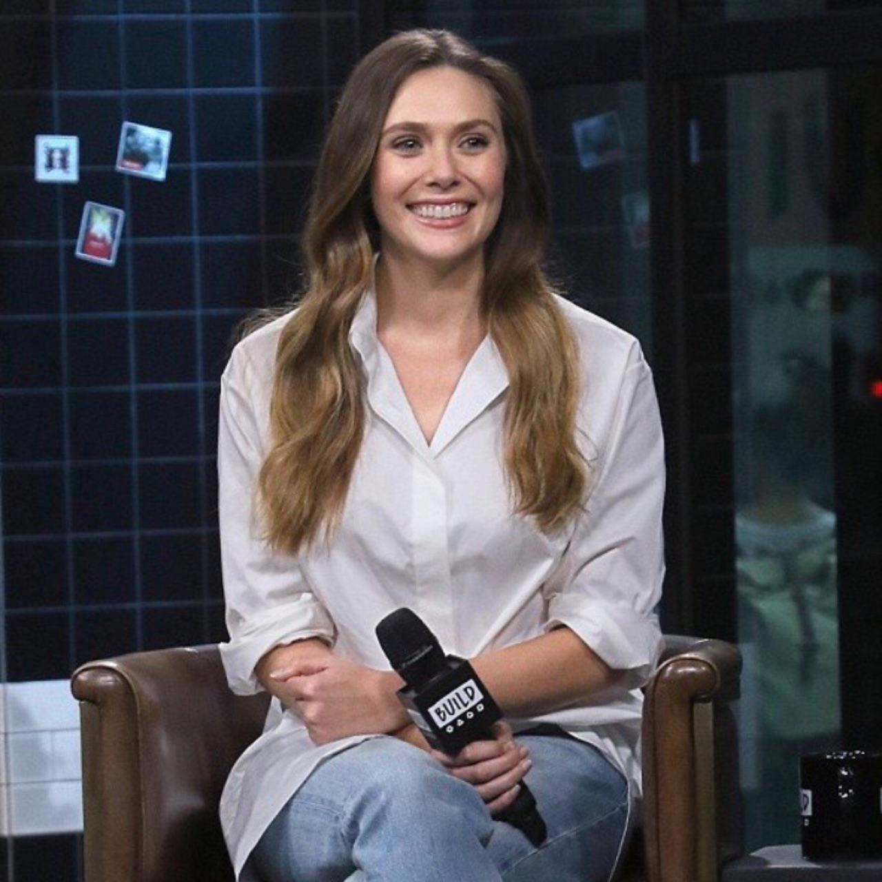 Mommy Elizabeth Olsen owns my cock tonight