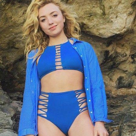 Peyton List has such a perfect body amp face to