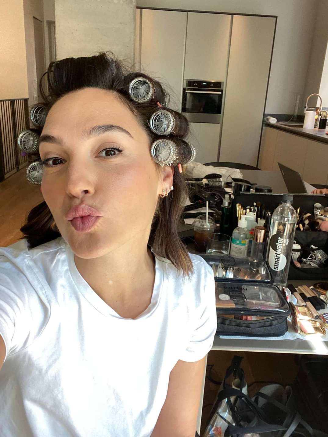 Gal Gadot and her dick sucking lips