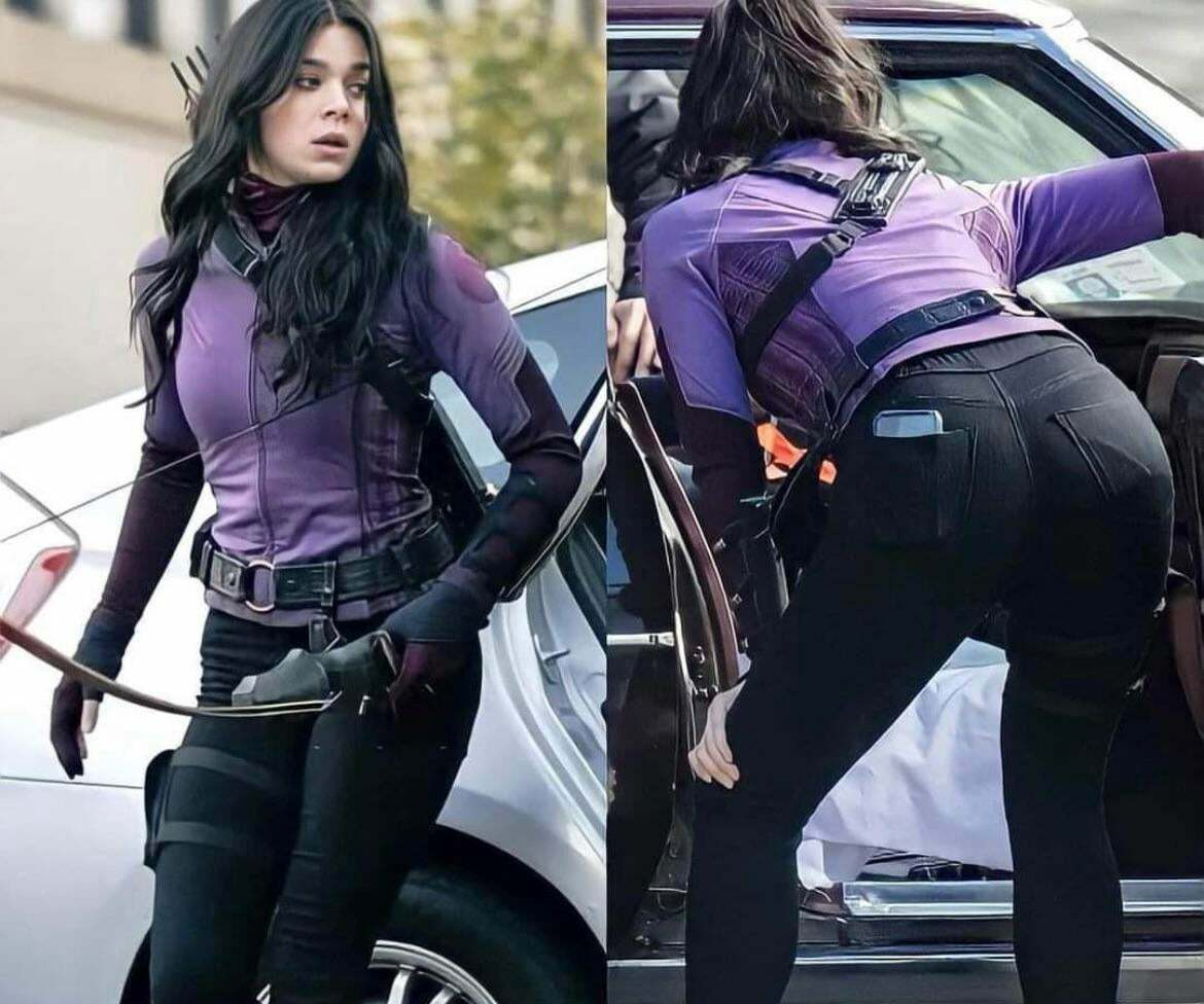 Id love to fuck Hailee Steinfeld in her Kate Bishop