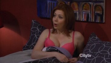 Id love to pound all of Alyson Hannigan's holes