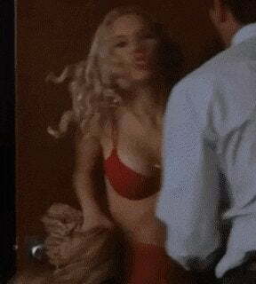 Scarlett Johanssons bouncing tits