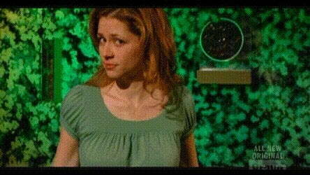 Jenna Fischer wants your attention