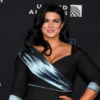Id love to facefuck Gina Caranos sexy face