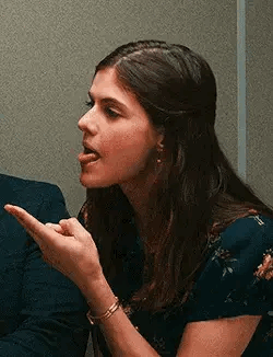 Alexandra daddario gives men advice