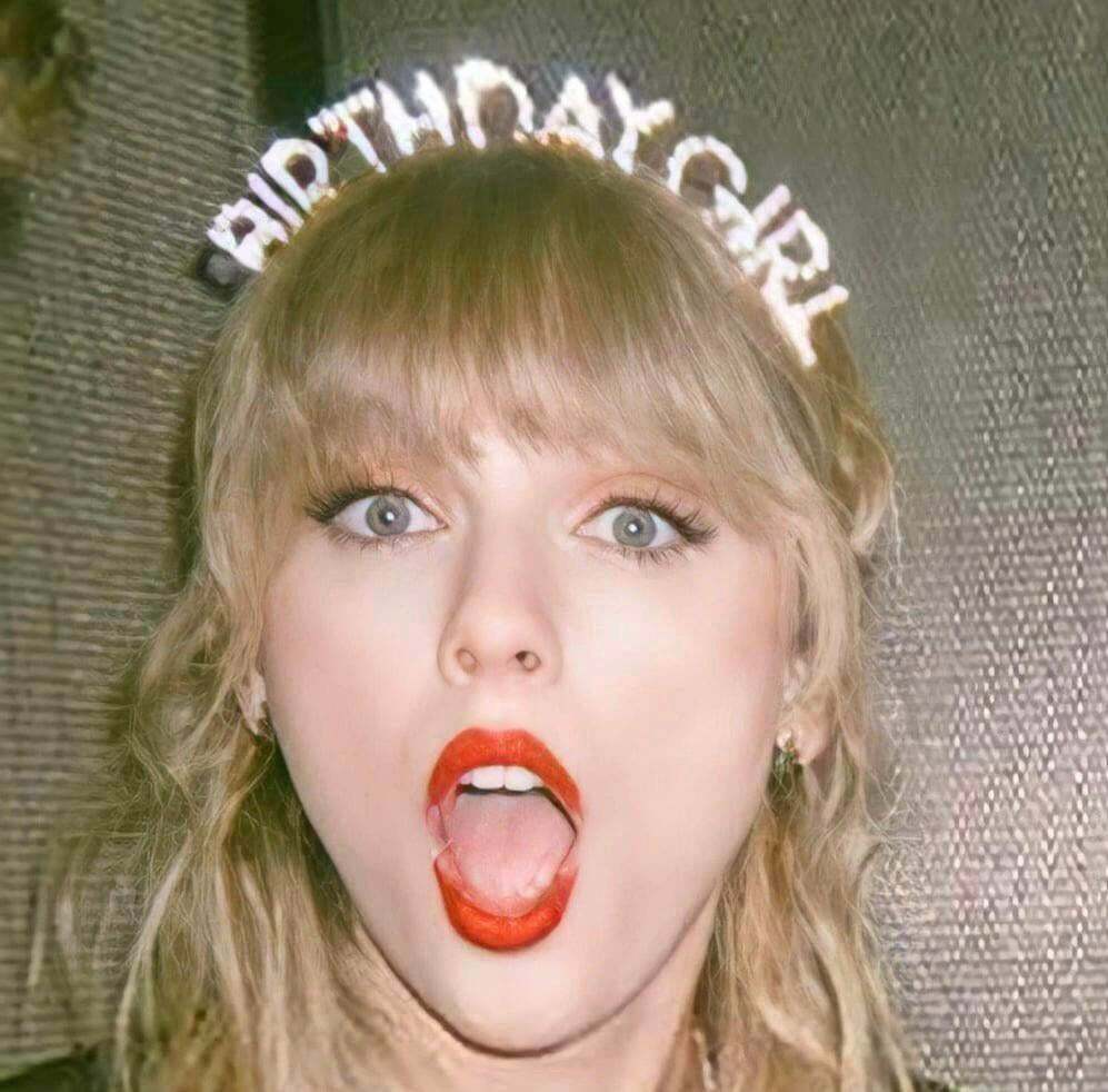 Jerking for the birthday girl Taylor Swift