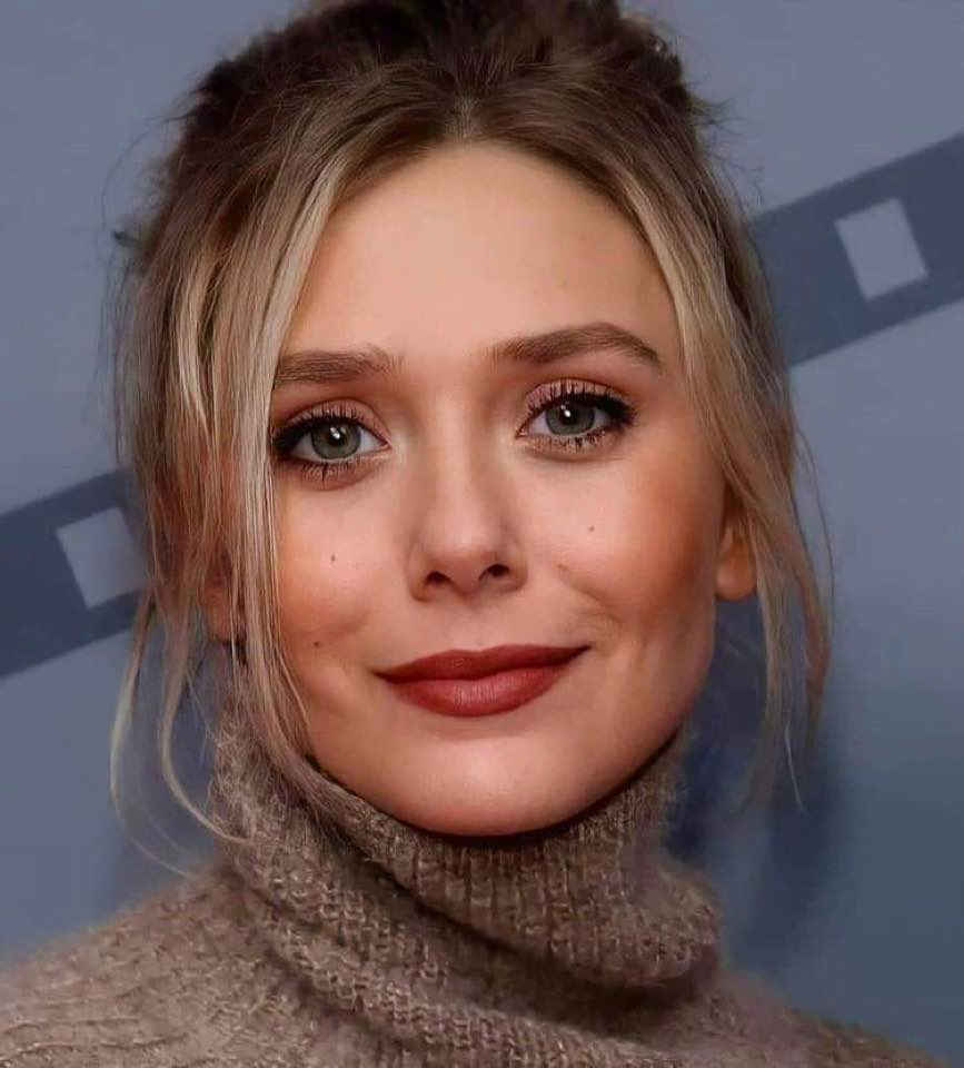 Would love to drench Elizabeth Olsens face with my hot
