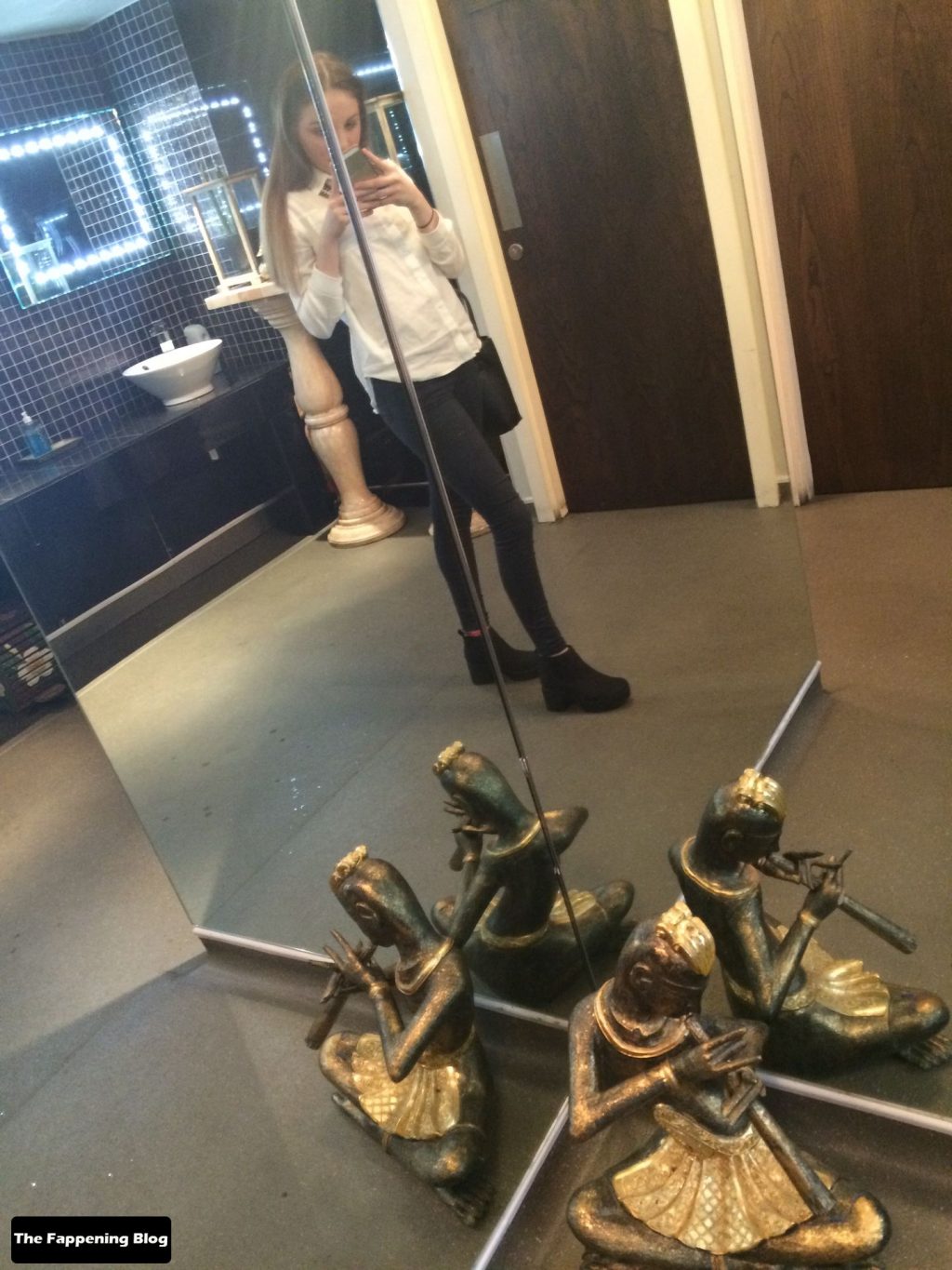 Eden Taylor Draper Leaked 14 Photos