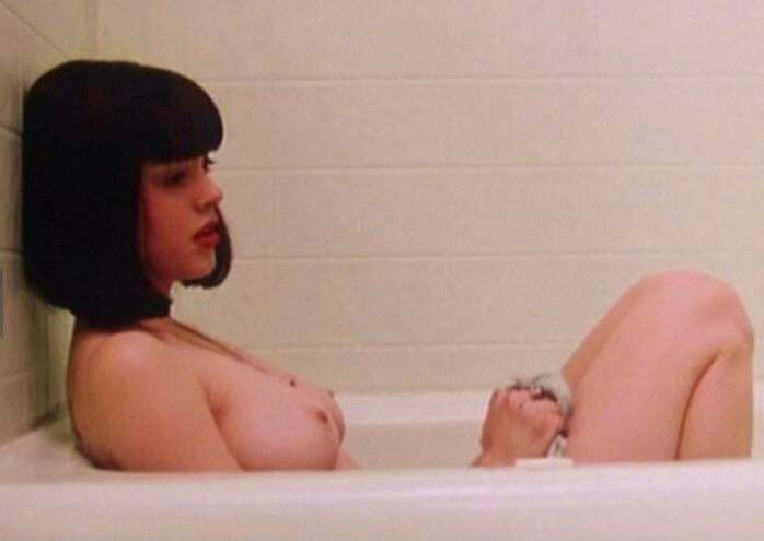 Rose McGowan in The Doom Generation 1995