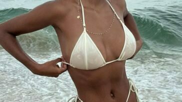 Tina Kunakey Bikini